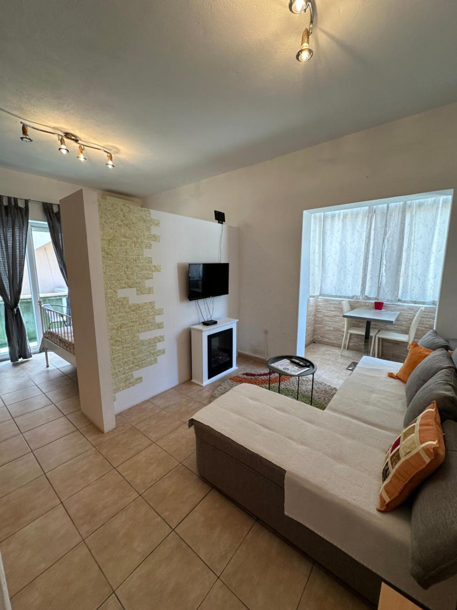 Villa Nela Tivat Eksteriør bilde