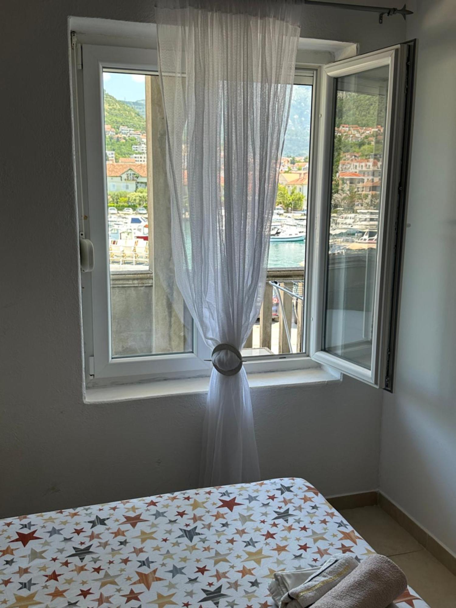 Villa Nela Tivat Eksteriør bilde